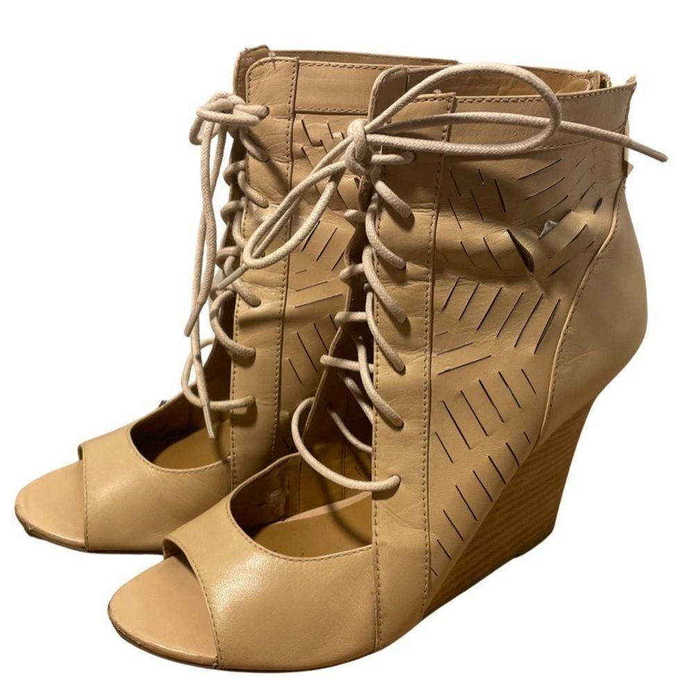 Report Signature Booties